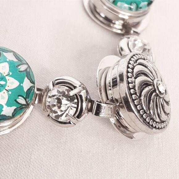 Chunky Snap Bracelet Silver Tone Chains Holding Rhinestones And Glass Cabochons - Picture 6 of 9